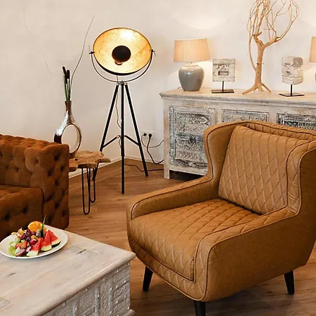 アパート Fuer 8 Personen In *